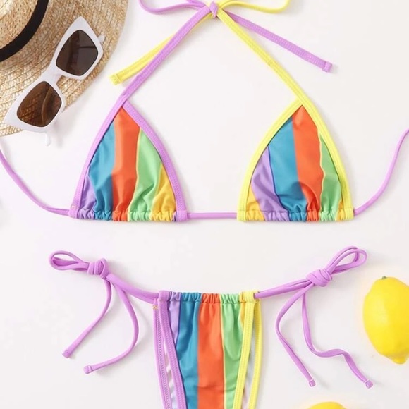 Shein swimsuit - Picture 2 of 5